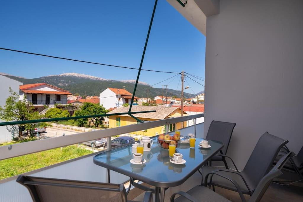 Vasilakis Apartment Sami  Buitenkant foto